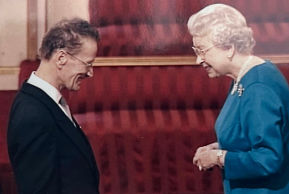 Brian Nellist MBE with the late Queen Elizabeth 2